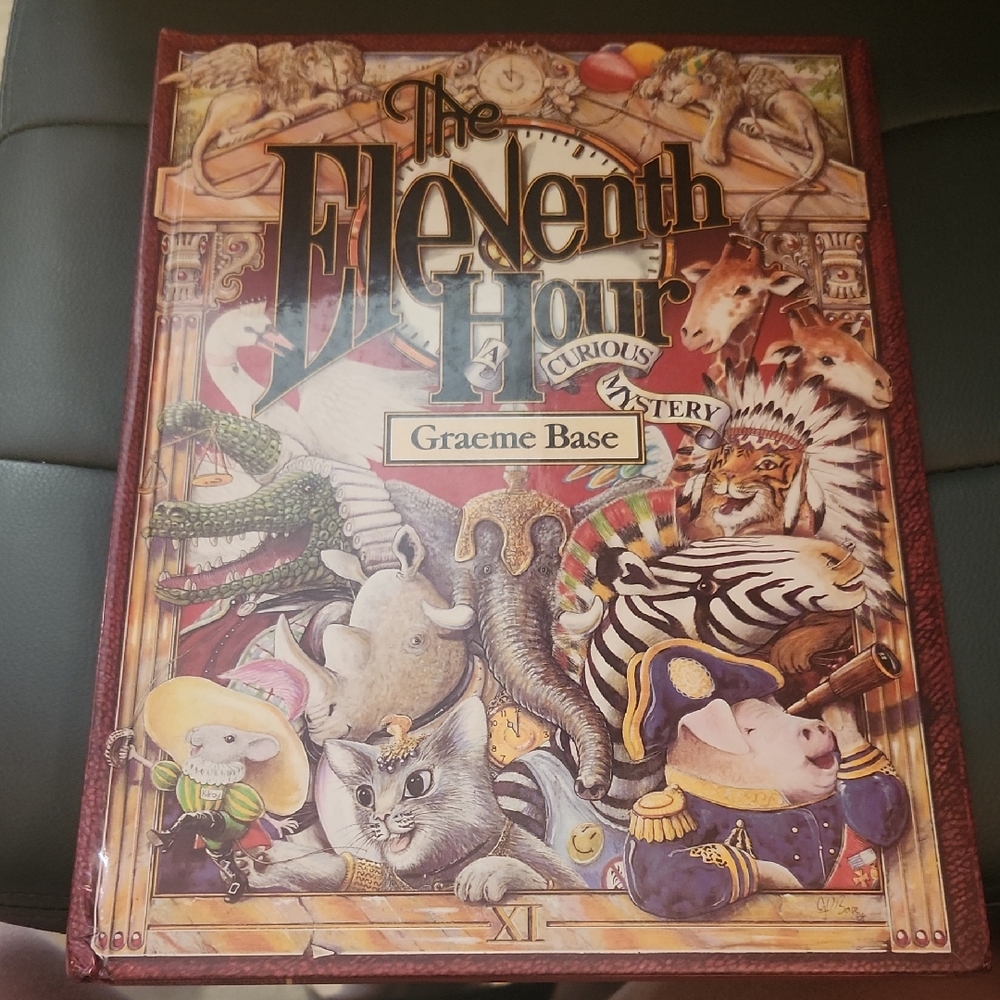 The Eleventh Hour: A Curious Mystery by Graeme Base